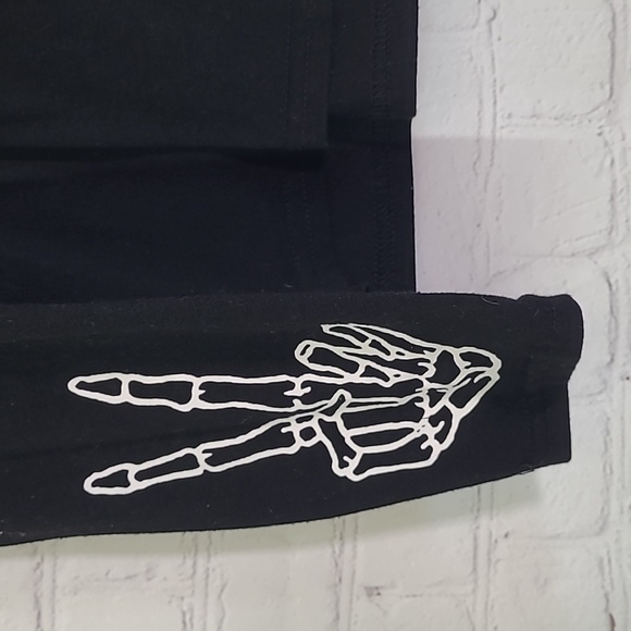 People Give Me The Creeps Skeleton Halloween Hooded Long Sleeve Shirt Womens Med - Picture 6 of 12